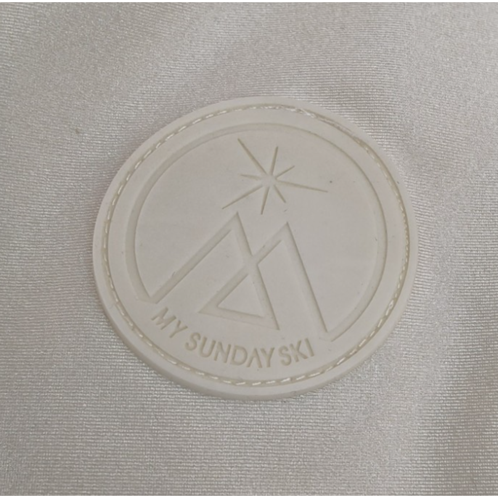 My Sunday Ski One Piece Snow Suit Women's Size S Ivory Belted #W4793 — image 6 of 8